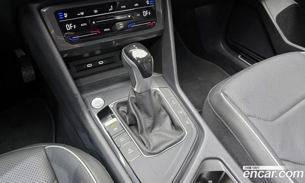 Volkswagen Tiguan 2022 2.0 автомат (гидро), фото 12