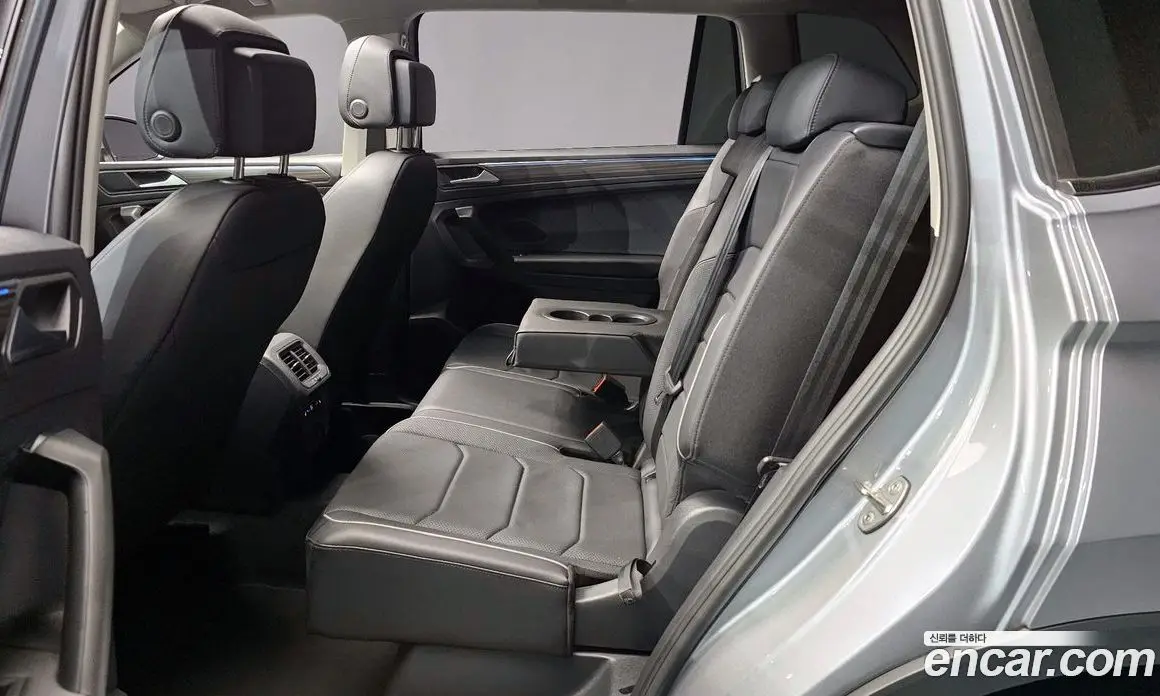 Volkswagen Tiguan 2022 2.0 автомат (гидро), фото 18
