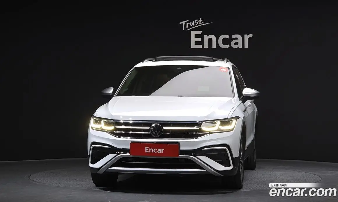 Volkswagen Tiguan 2023 2.0 автомат (гидро), фото 3