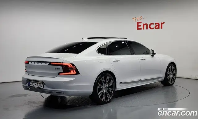 Volvo S90 2024 2.0 автомат (гидро), миниатюра 2