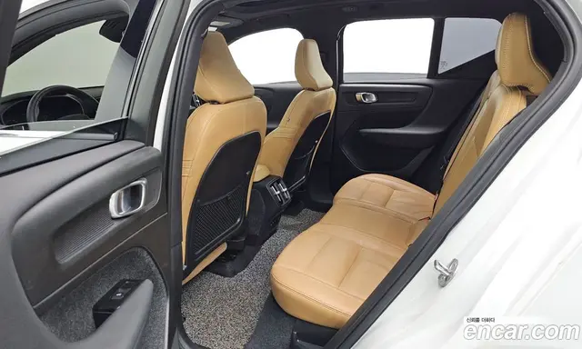 Volvo XC40 2022 2.0 автомат (гидро), миниатюра 12