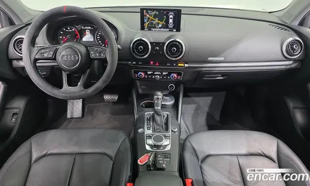 Audi A3 2018 2.0 автомат (гидро), миниатюра 7