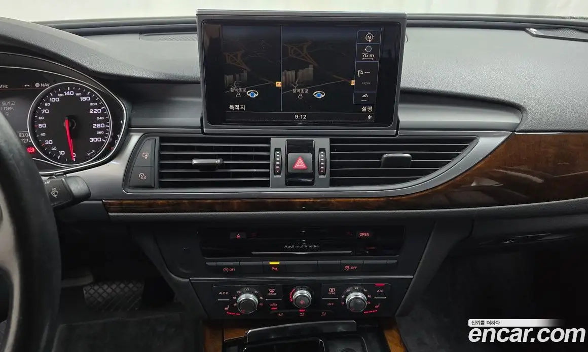 Audi A6 2015 2.0 автомат (гидро), фото 14