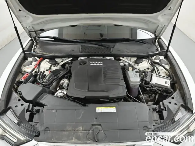 Audi A6 2020 2.0 автомат (гидро), миниатюра 6