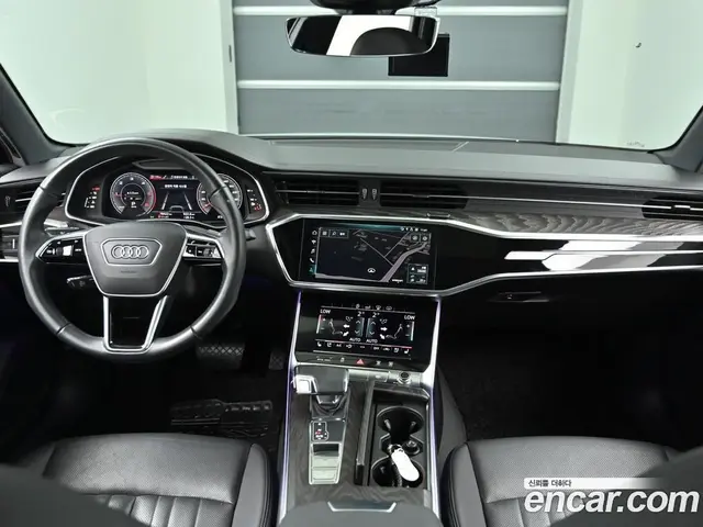 Audi A6 2020 2.0 автомат (гидро), миниатюра 7