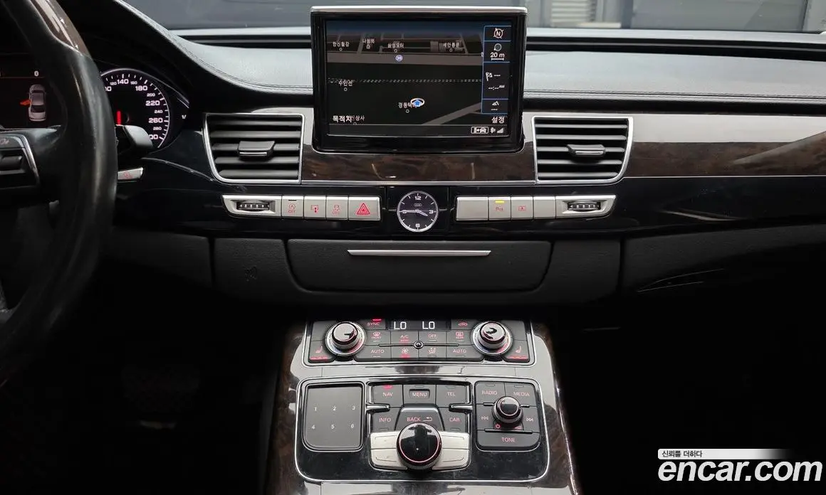 Audi A8 2013 3.0 автомат (гидро), фото 18