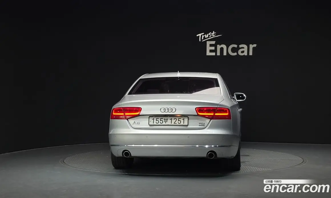 Audi A8 2013 3.0 автомат (гидро), фото 4