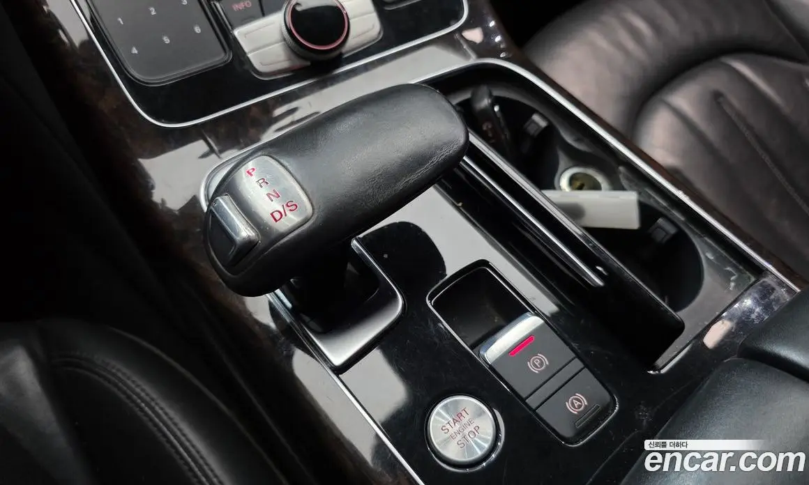 Audi A8 2013 3.0 автомат (гидро), фото 9