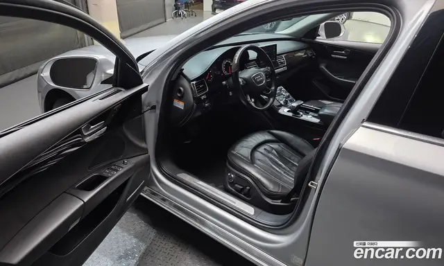 Audi A8 2013 3.0 автомат (гидро), миниатюра 10