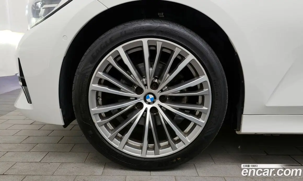 BMW 3 серия 2020 2.0 автомат (гидро), фото 5