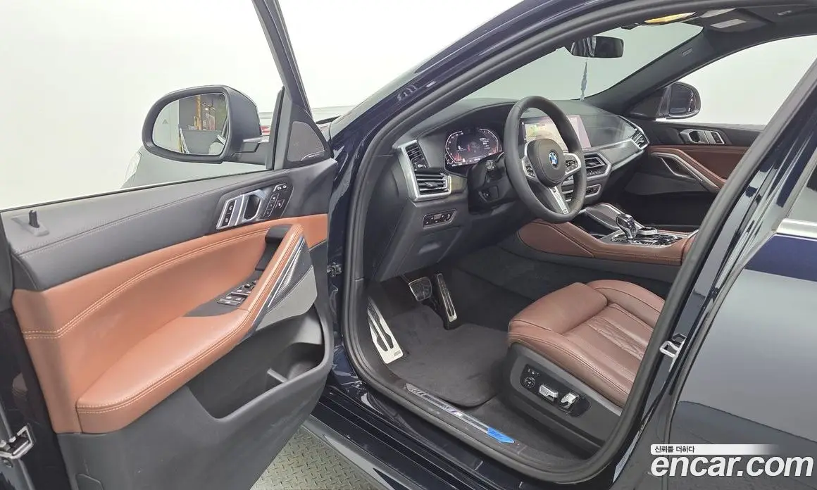 BMW X6 2023 3.0 автомат (гидро), фото 13
