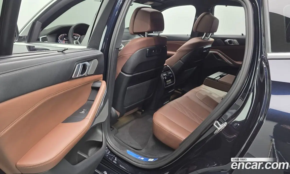 BMW X6 2023 3.0 автомат (гидро), фото 18