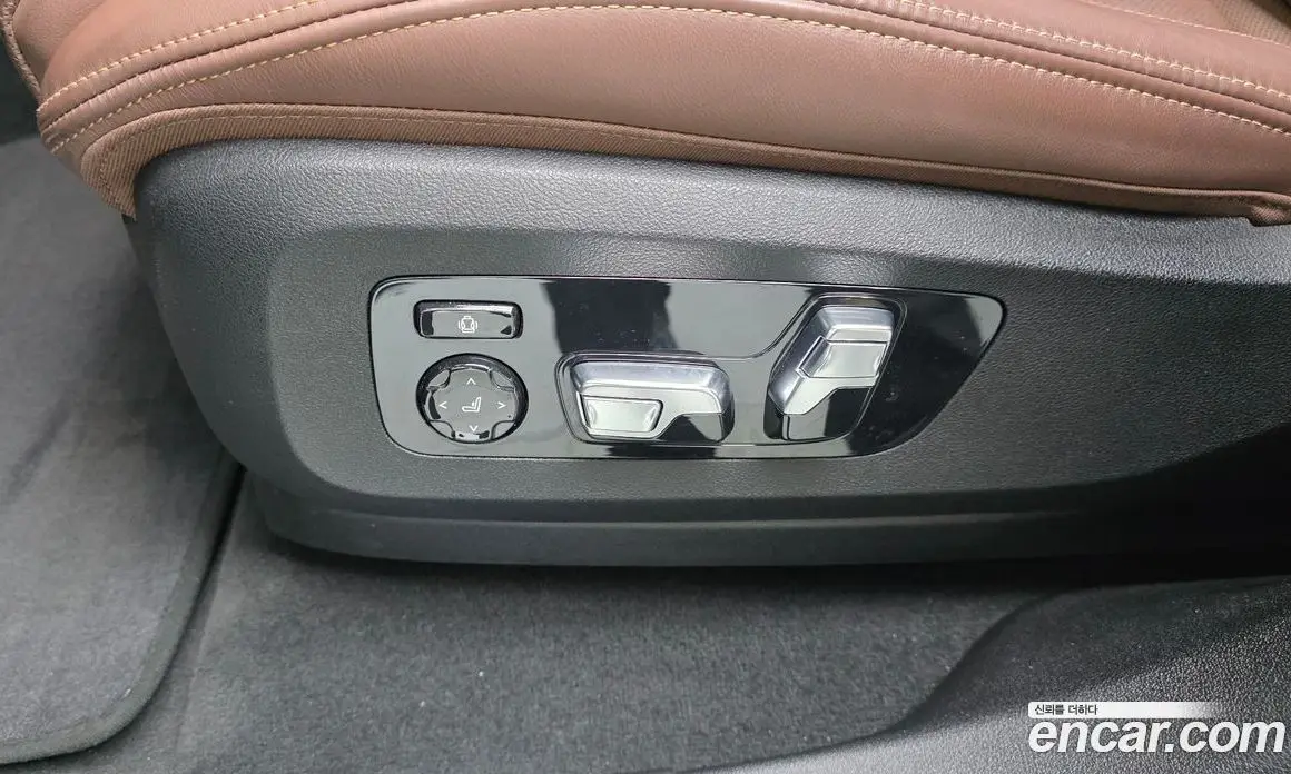 BMW X6 2023 3.0 автомат (гидро), фото 32