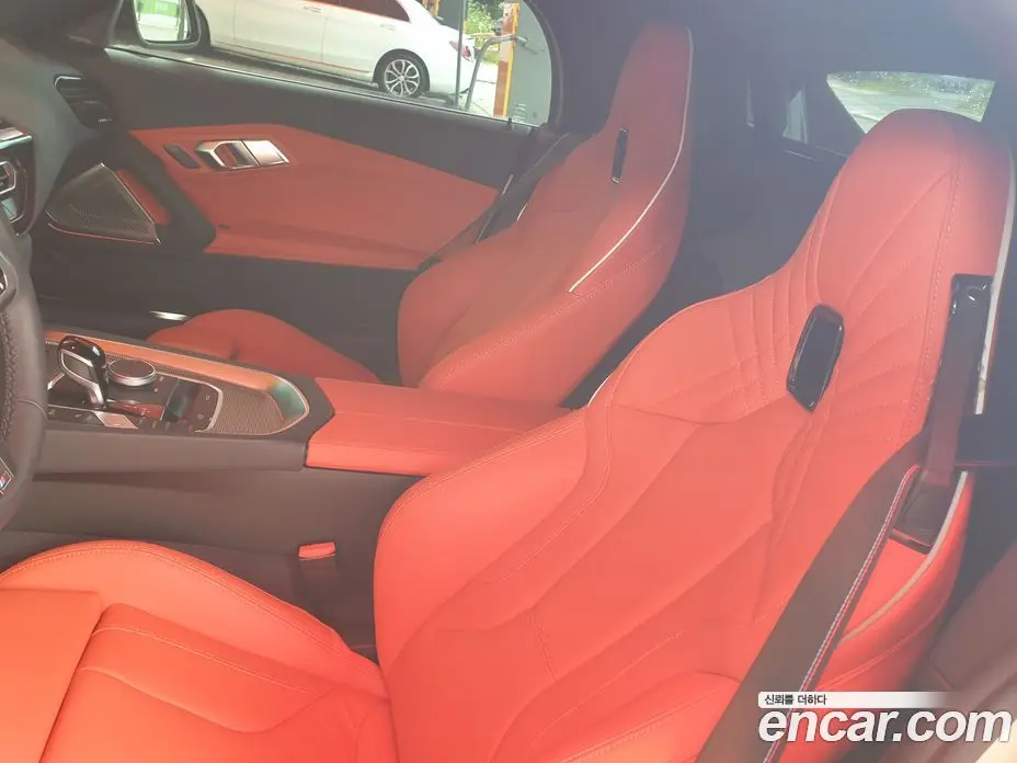 BMW Z4 2025 3.0 автомат (гидро), фото 9