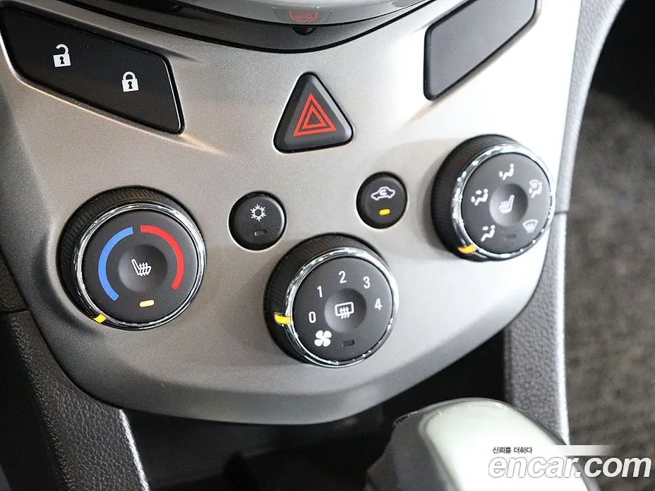 Chevrolet Aveo 2017 1.4 автомат (гидро), фото 18