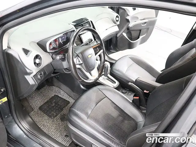 Chevrolet Aveo 2017 1.4 автомат (гидро), миниатюра 10