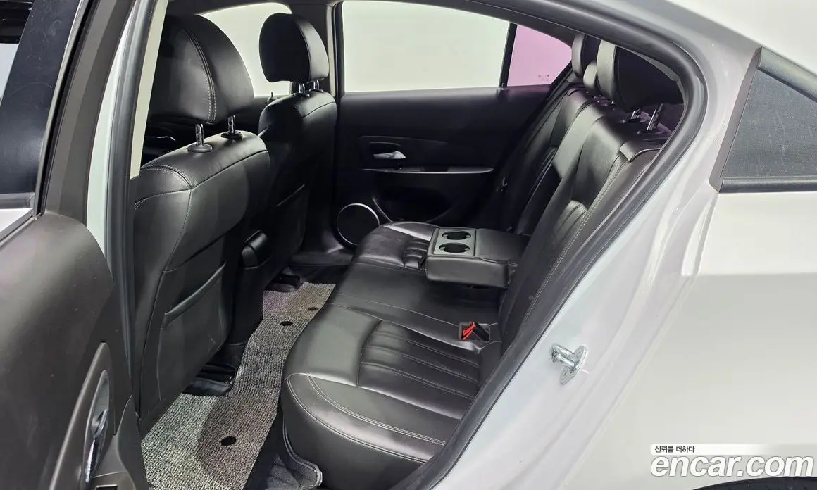 Chevrolet Cruze 2015 1.8 автомат (гидро), фото 11