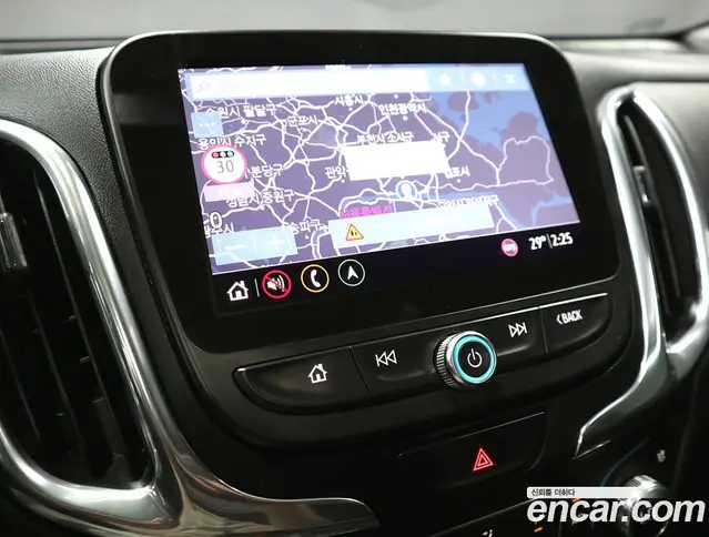 Chevrolet Equinox 2019 1.6 автомат (гидро), миниатюра 11