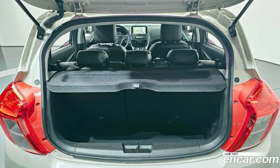 Chevrolet Spark 2016 1.0 автомат (гидро), фото 20