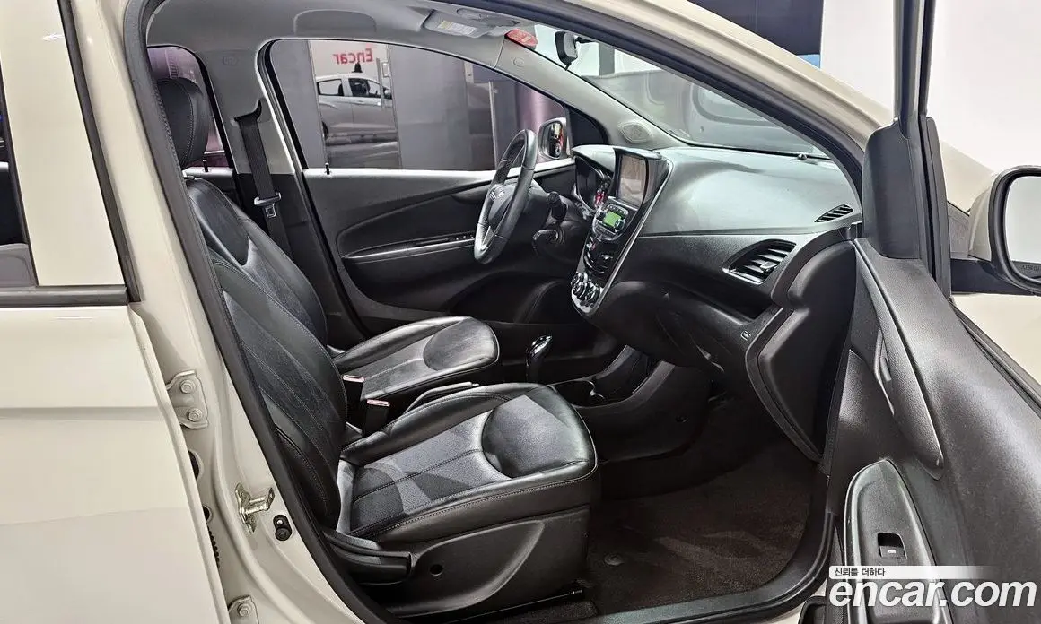 Chevrolet Spark 2016 1.0 автомат (гидро), фото 10