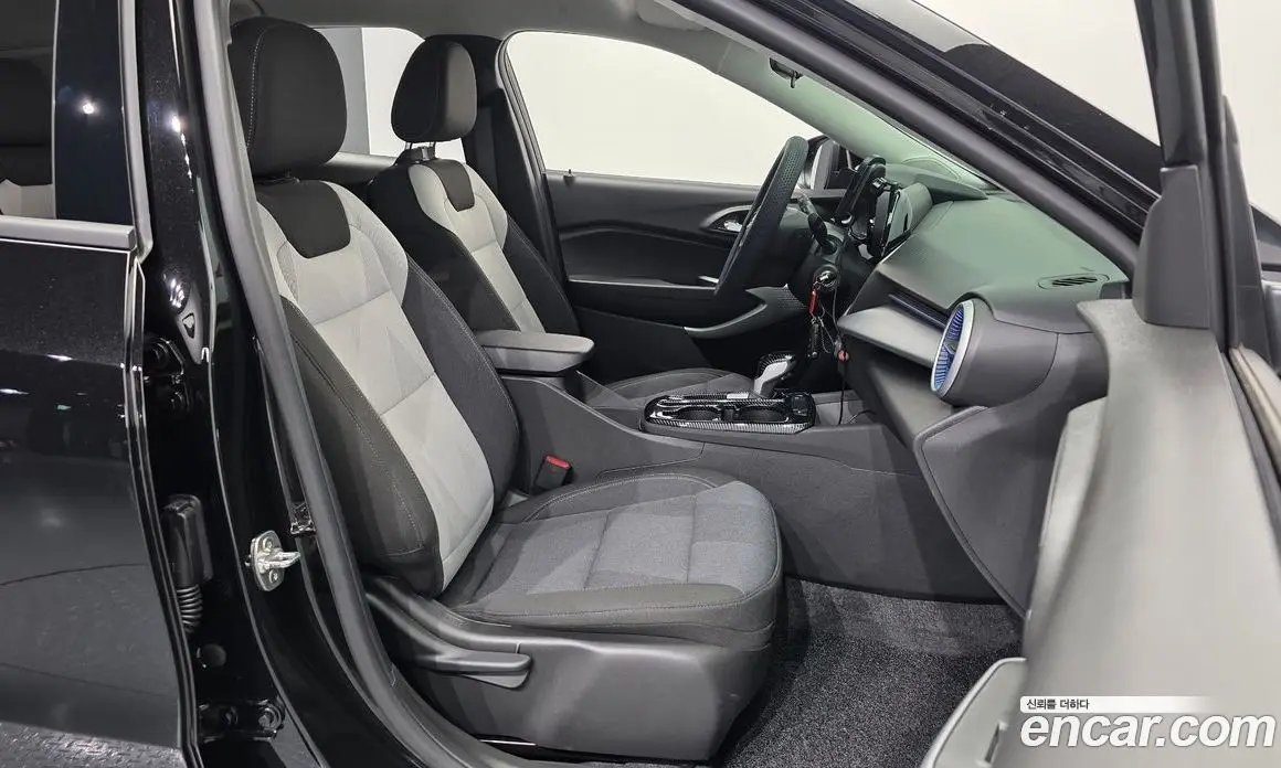 Chevrolet Trax 2024 1.2 автомат (гидро), фото 17