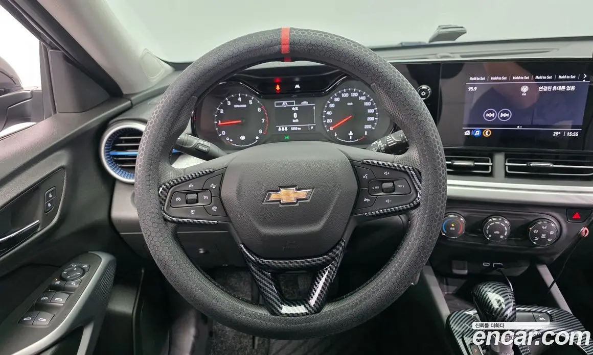 Chevrolet Trax 2024 1.2 автомат (гидро), фото 19
