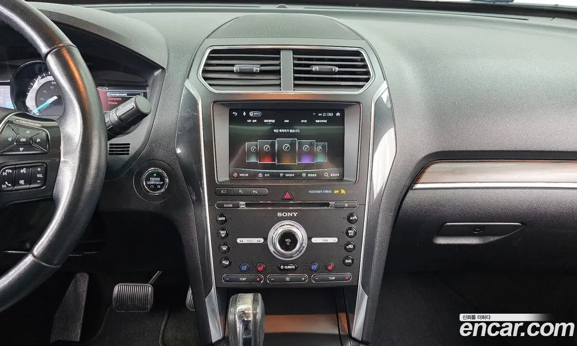 Ford Explorer 2017 2.3 автомат (гидро), фото 20