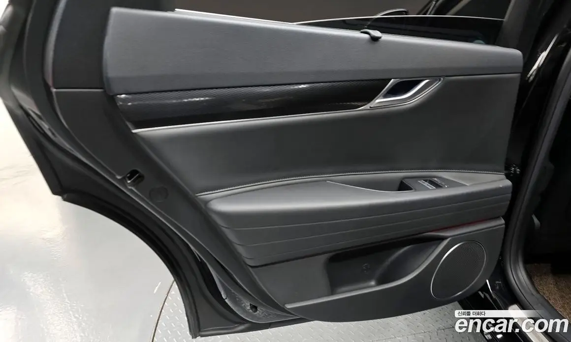 Genesis G80 2024 2.5 автомат (гидро), фото 14
