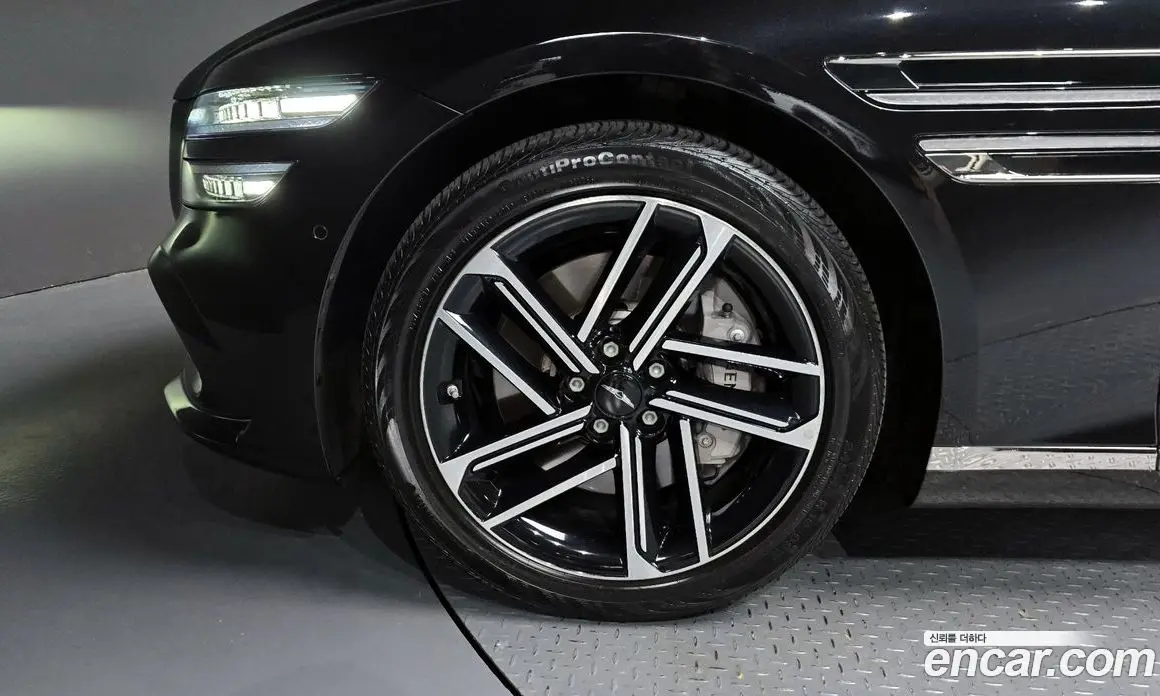 Genesis G80 2024 2.5 автомат (гидро), фото 4