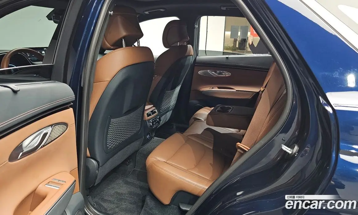 Genesis GV70 2020 3.5 автомат (гидро), фото 16