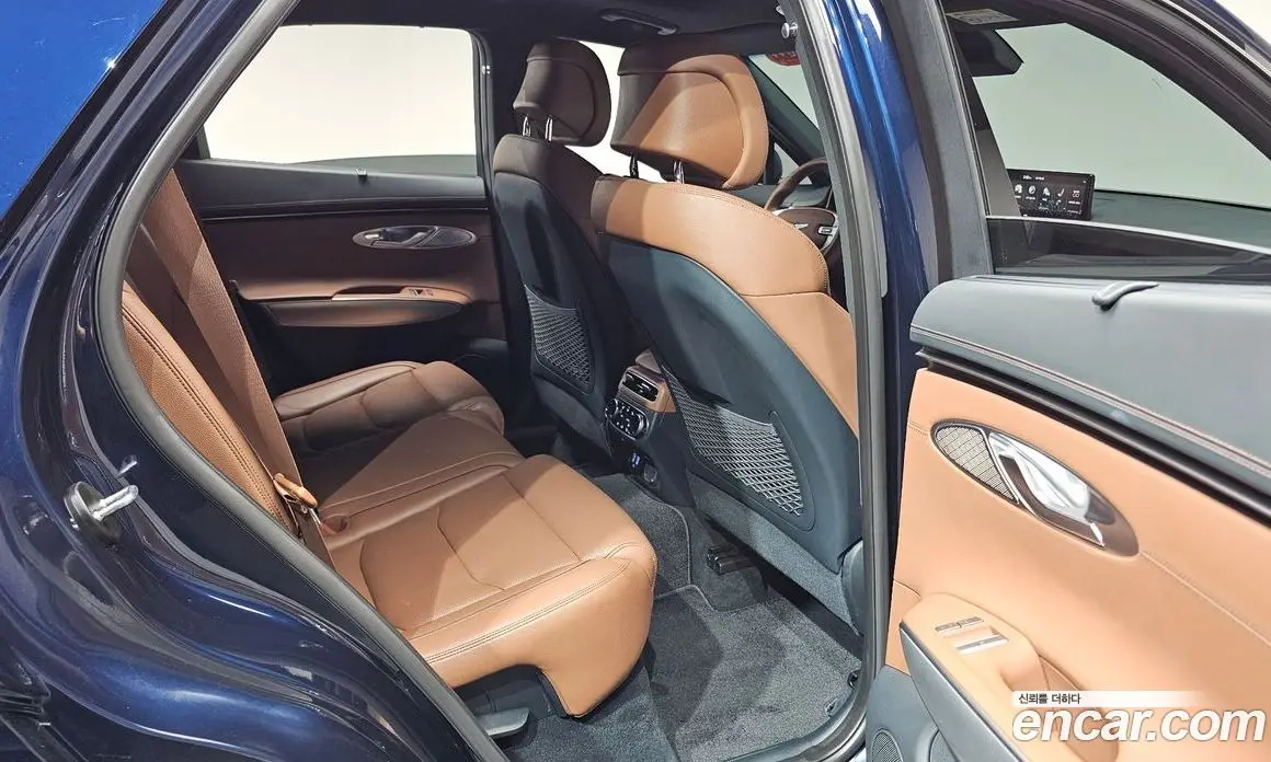 Genesis GV70 2020 3.5 автомат (гидро), фото 17