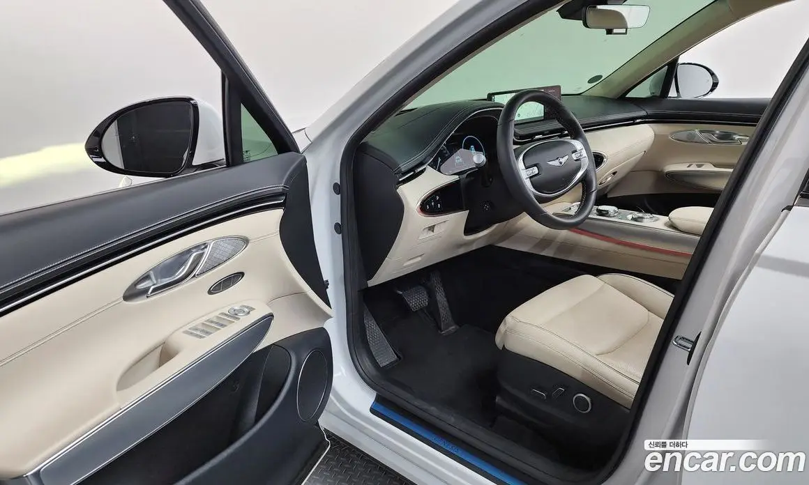 Genesis GV70 2023 2.5 автомат (гидро), фото 10