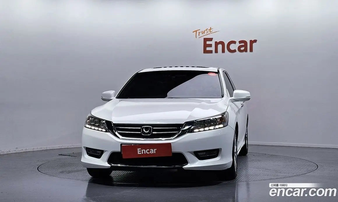Honda Accord 2014 2.4 автомат (гидро), фото 3
