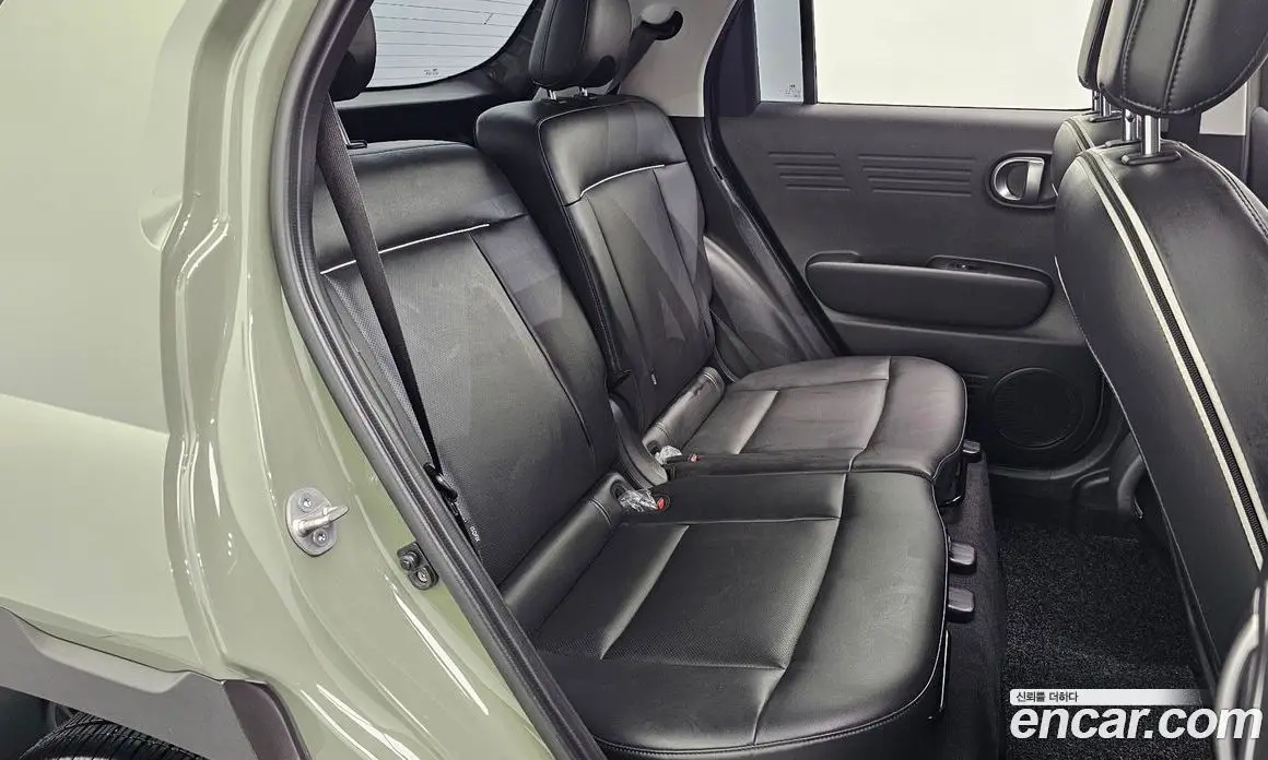 Hyundai Casper 2023 1.0 автомат (гидро), фото 17