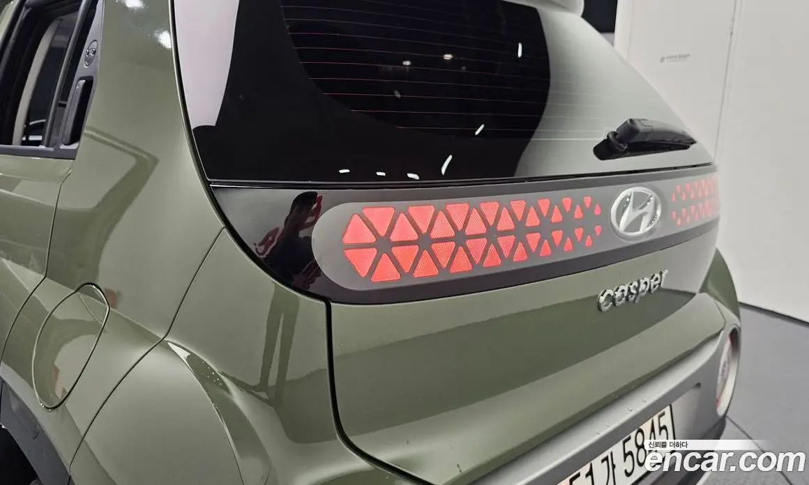 Hyundai Casper 2023 1.0 автомат (гидро), фото 9
