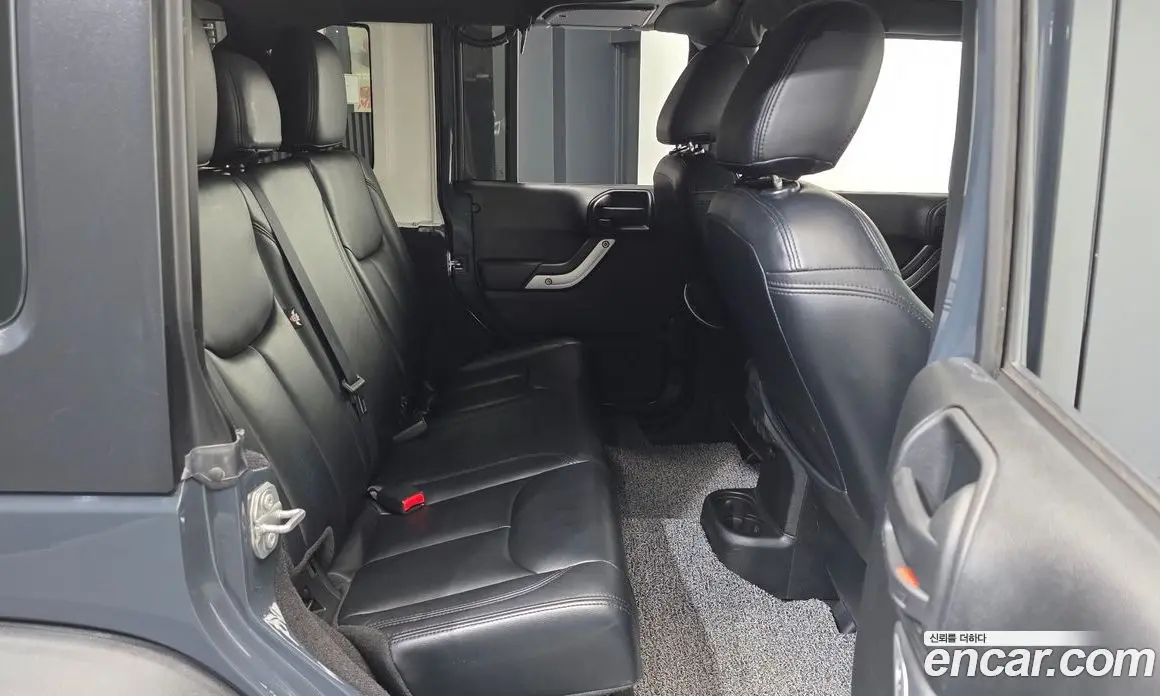 Jeep Wrangler 2017 3.6 автомат (гидро), фото 17