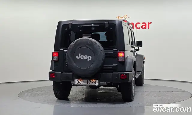 Jeep Wrangler 2017 3.6 автомат (гидро), миниатюра 4