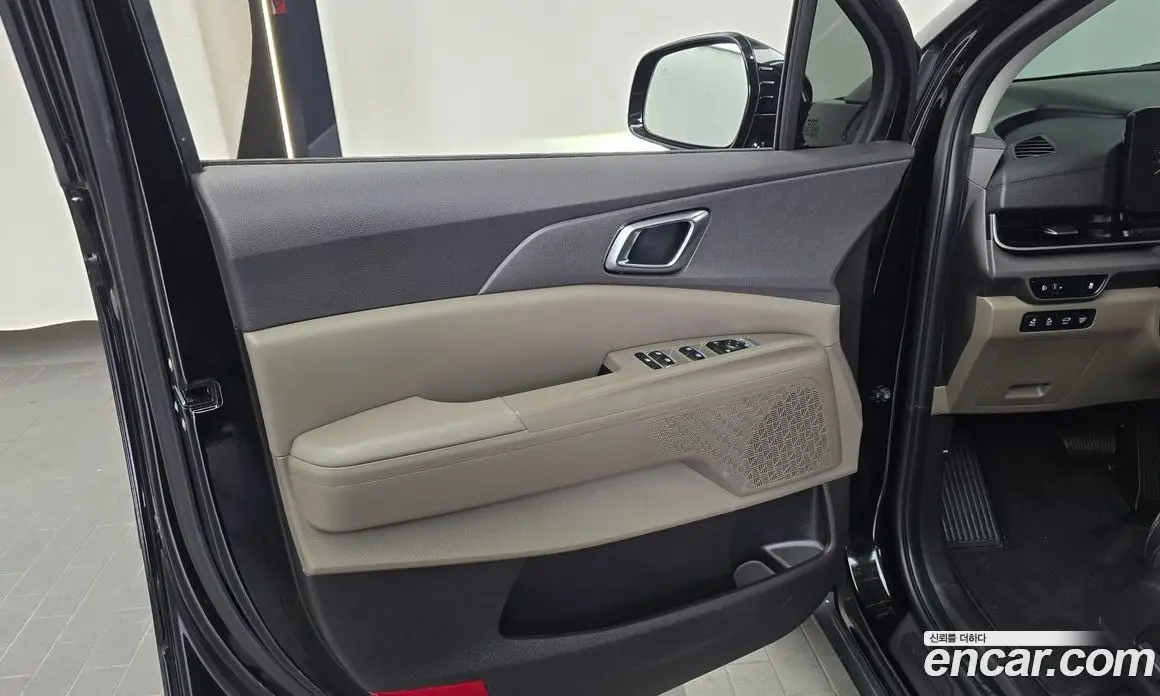 Kia Carnival 2024 1.6 автомат (гидро), фото 14