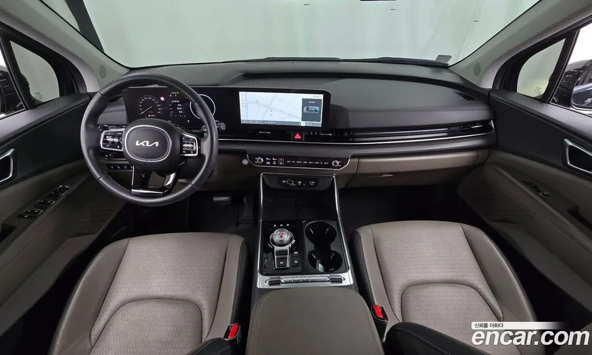 Kia Carnival 2024 1.6 автомат (гидро), фото 10