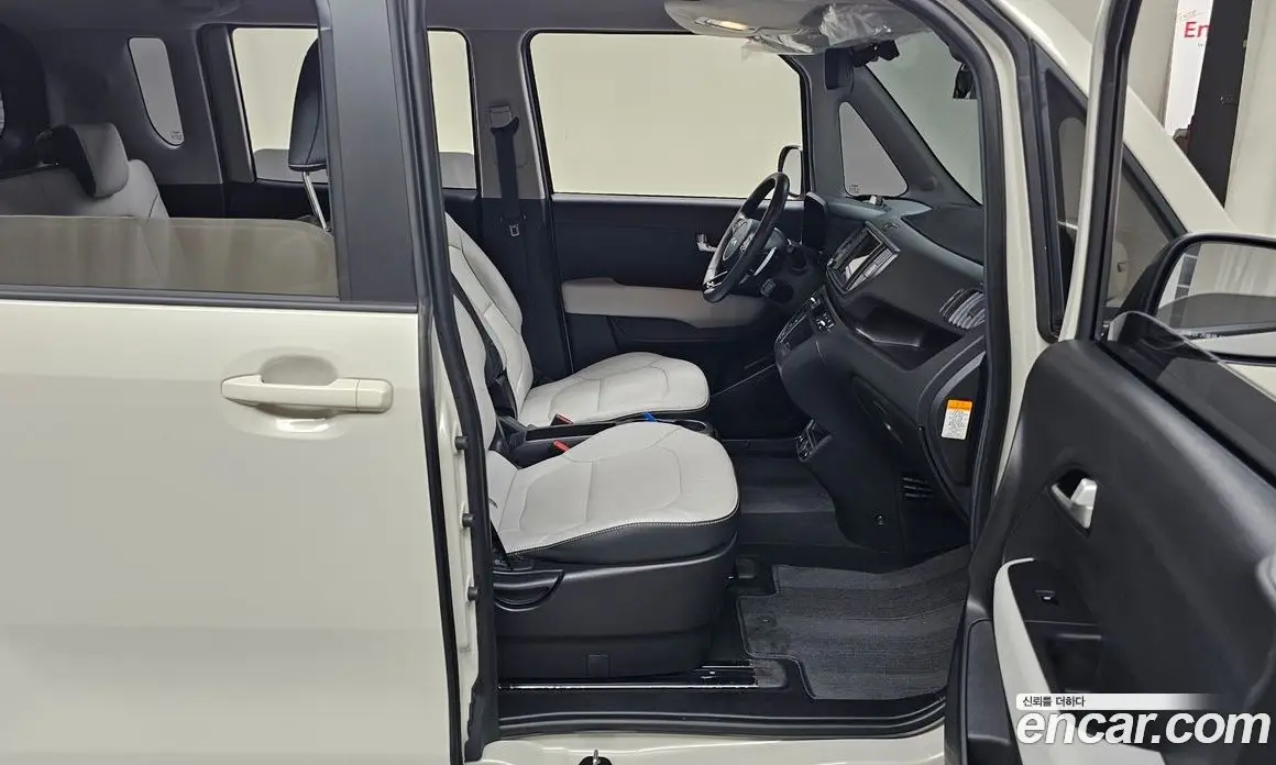 Kia Ray 2024 0.1 автомат (гидро), фото 16