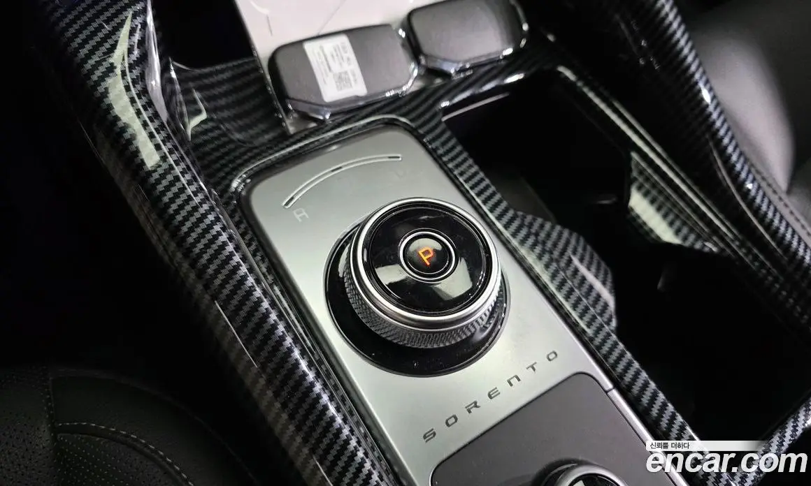 Kia Sorento 2023 2.5 автомат (гидро), фото 12