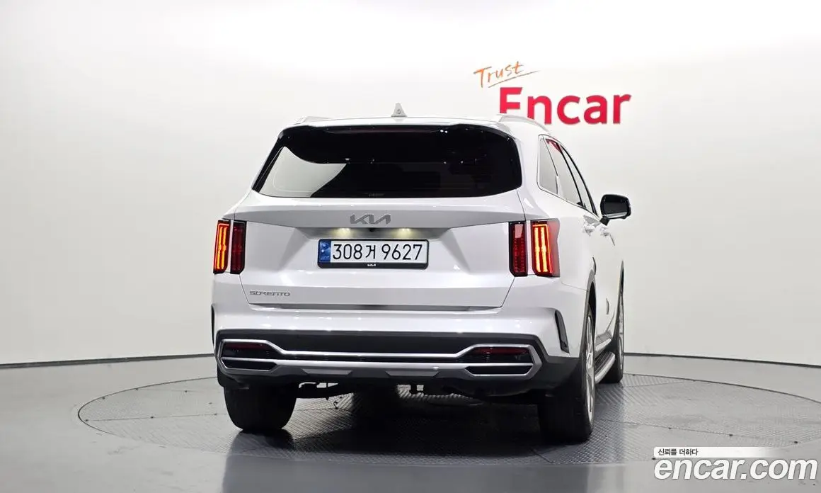 Kia Sorento 2023 2.5 автомат (гидро), фото 4