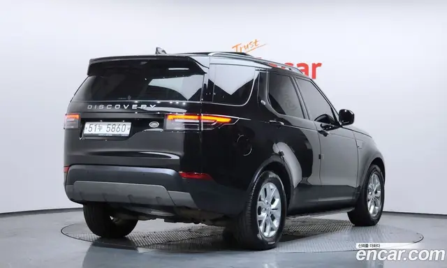 Land Rover Discovery 2018 2.0 автомат (гидро), миниатюра 2