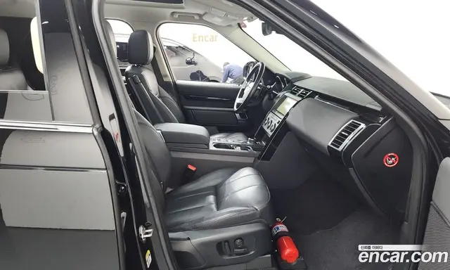 Land Rover Discovery 2018 2.0 автомат (гидро), миниатюра 11