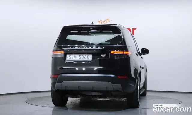 Land Rover Discovery 2018 2.0 автомат (гидро), миниатюра 4