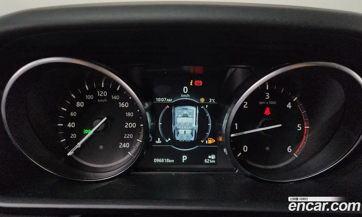 Land Rover Discovery 2018 2.0 автомат (гидро), фото 8