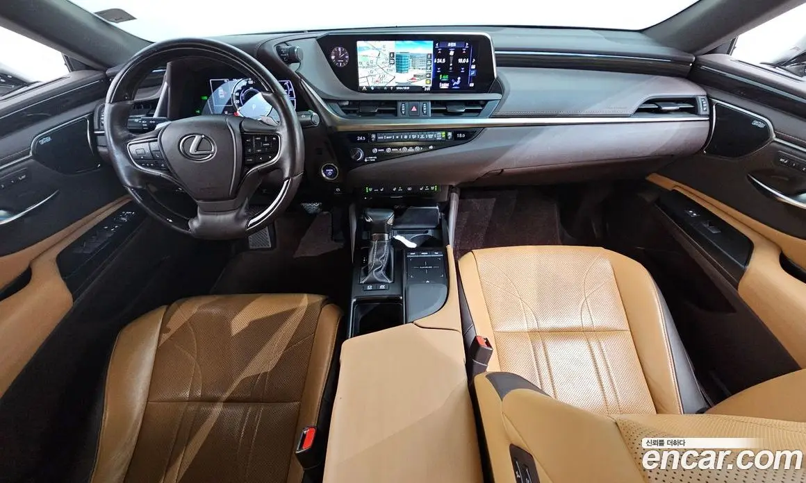 Lexus ES 2018 2.5 автомат (гидро), фото 7 Lexus ES 2018 2.5 автомат (гидро), фото 7