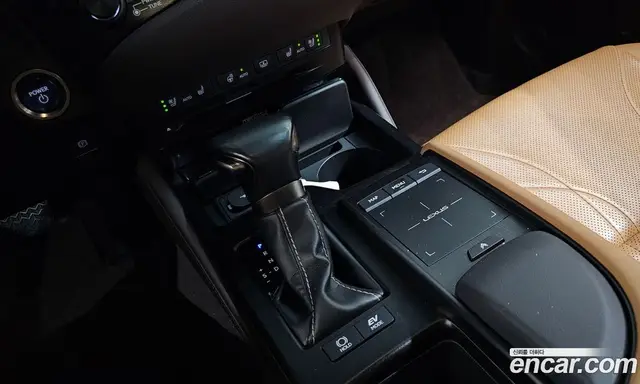 Lexus ES 2018 2.5 автомат (гидро), миниатюра 9 Lexus ES 2018 2.5 автомат (гидро), миниатюра 9