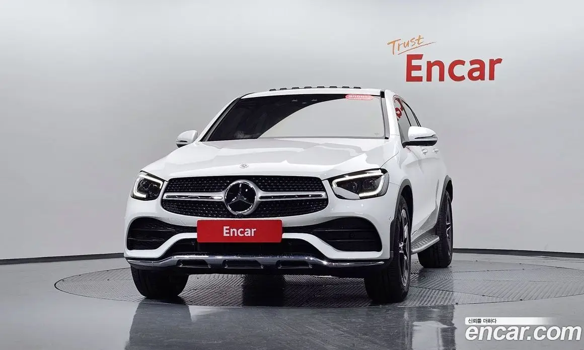 Mercedes-Benz GLC-Class 2023 2.0 автомат (гидро), фото 2