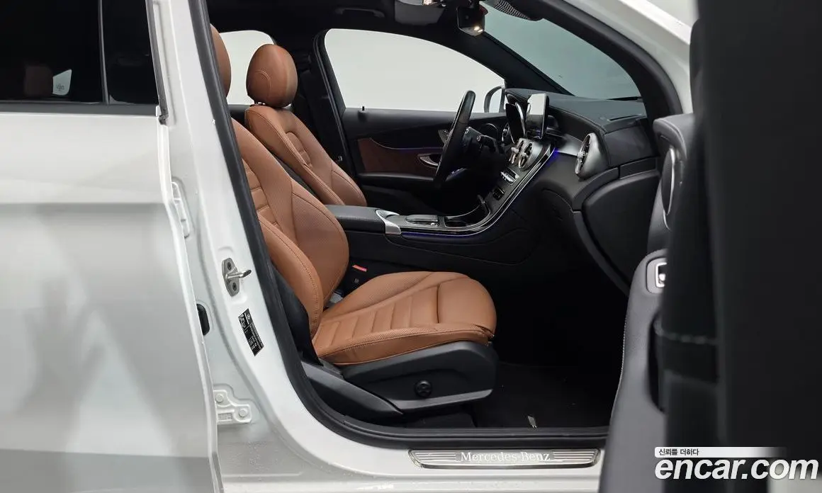 Mercedes-Benz GLC-Class 2023 2.0 автомат (гидро), фото 15